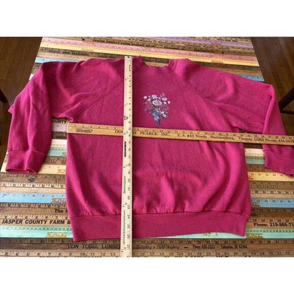 VINTAGE M L Grannycore Sweatshirt Floral Embroidered BY Hand Cottage Needlepoint - Picture 10 of 12